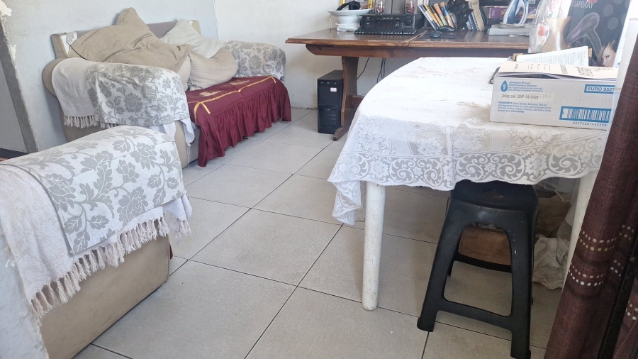 3 Bedroom Property for Sale in Lentegeur Western Cape